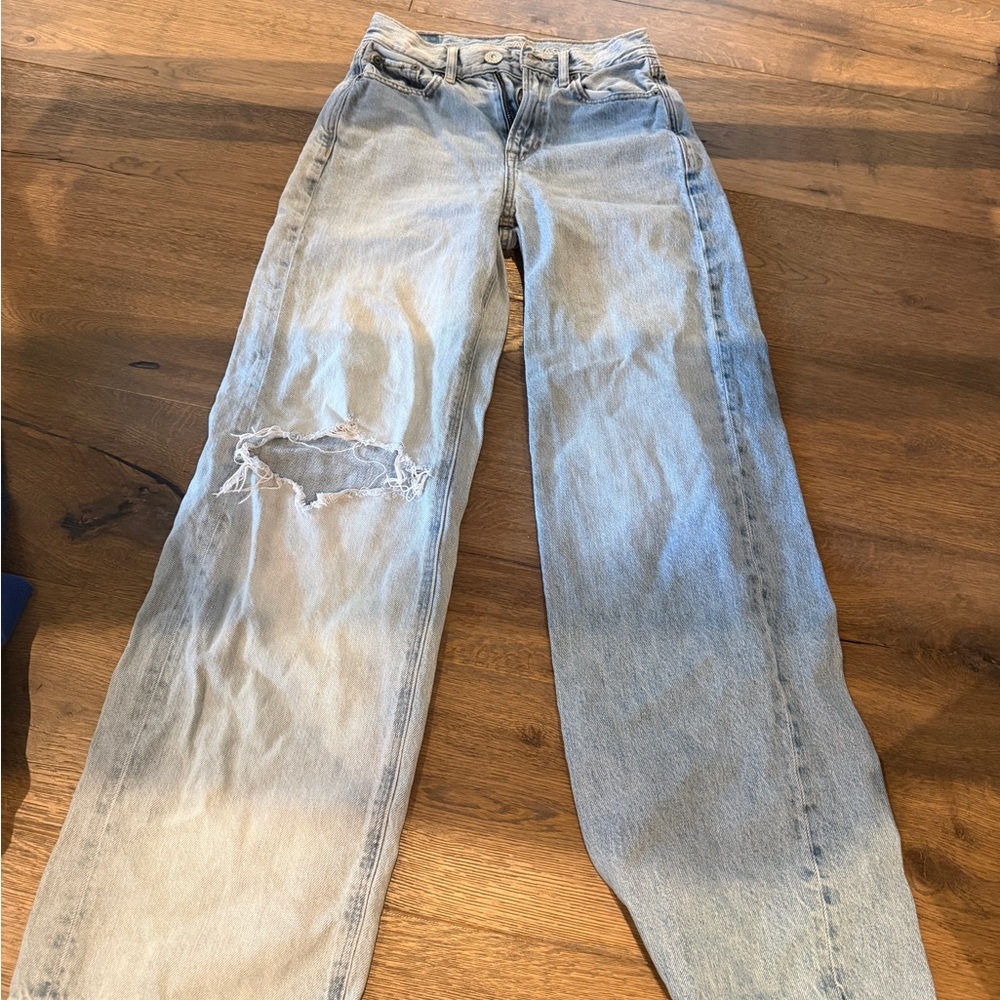 American eagle Light Blue Jeans